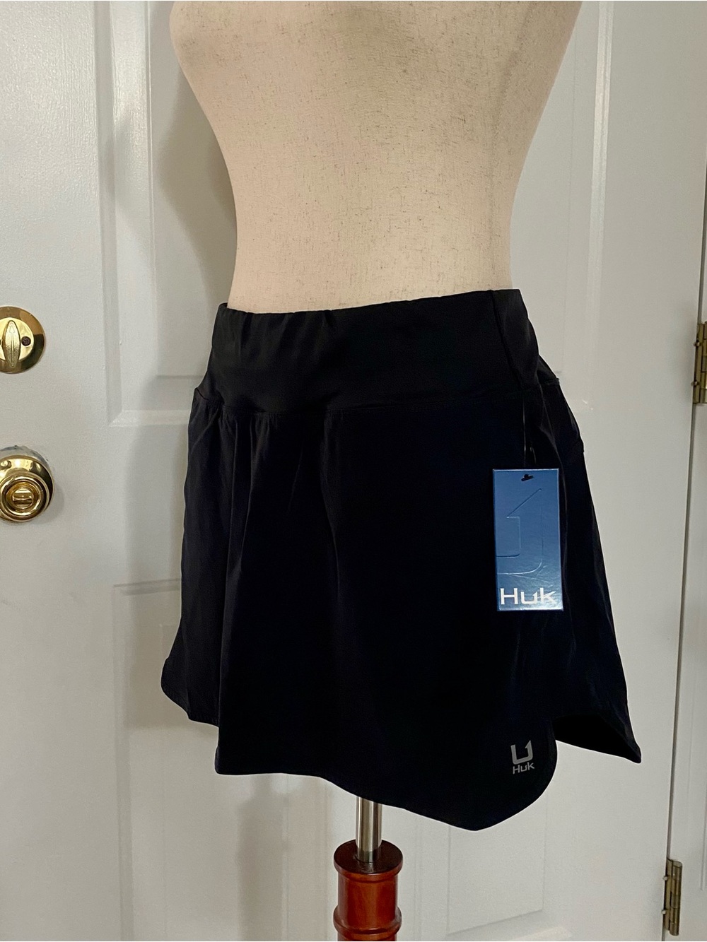 Huk Cedros Black Skort Women’s Size M